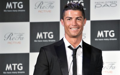 欧皇体育-他会为塞内加尔男篮出战吗