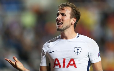 欧皇体育精华-扎伊尔-埃梅里任意球直接破门